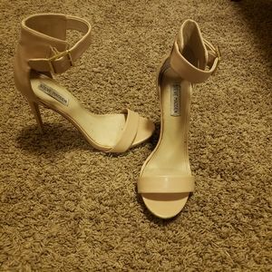 Tan heels